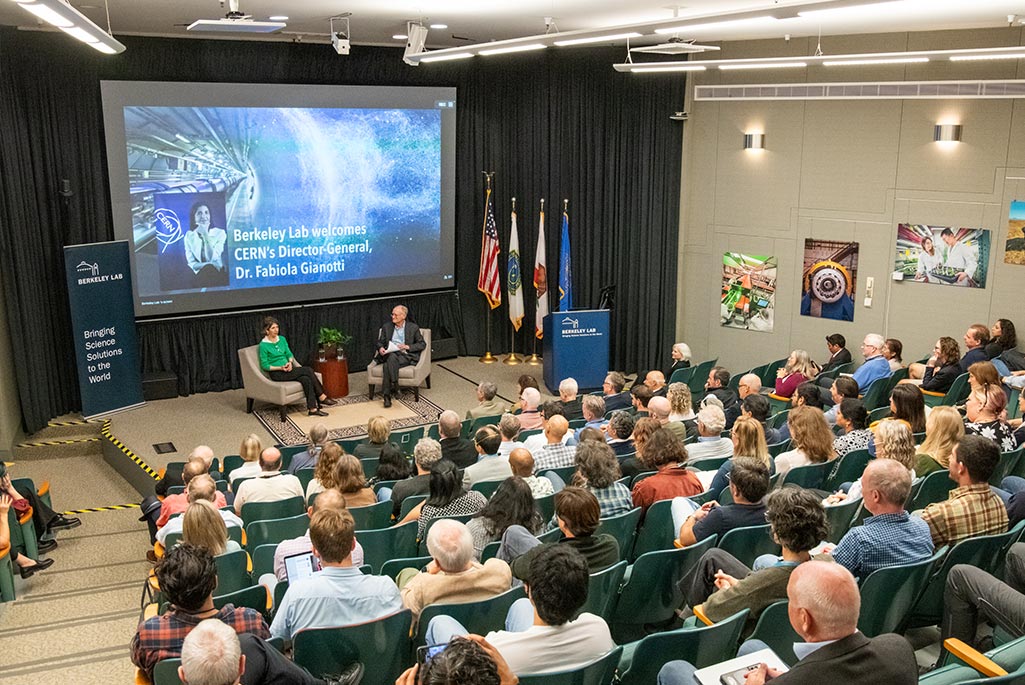 Fabiolo Gianotti and Mike Witherell onstage for a ‘Fireside Chat.’ (Credit: Robinson Kuntz, Berkeley Lab)