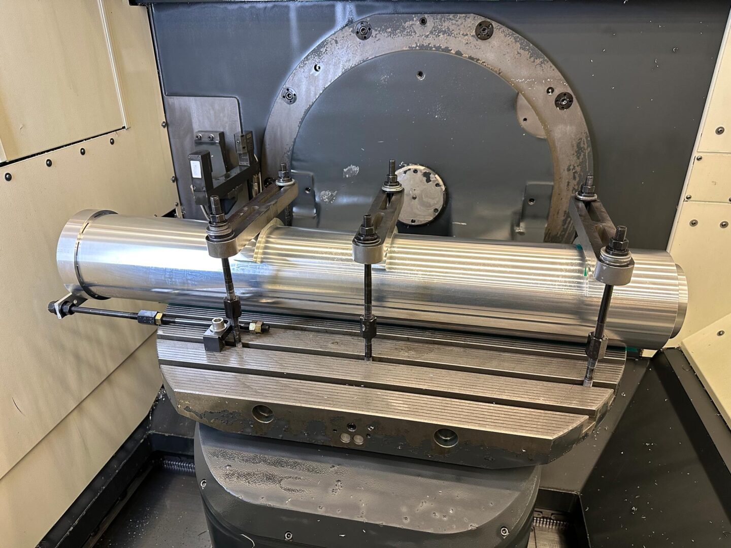An example of the close spacing around the mandrel during milling. This shows the accuracy of the 5-axis programming and the careful setup required to complete the job without collision or deflection issues. Credit: Arnel DeLeon