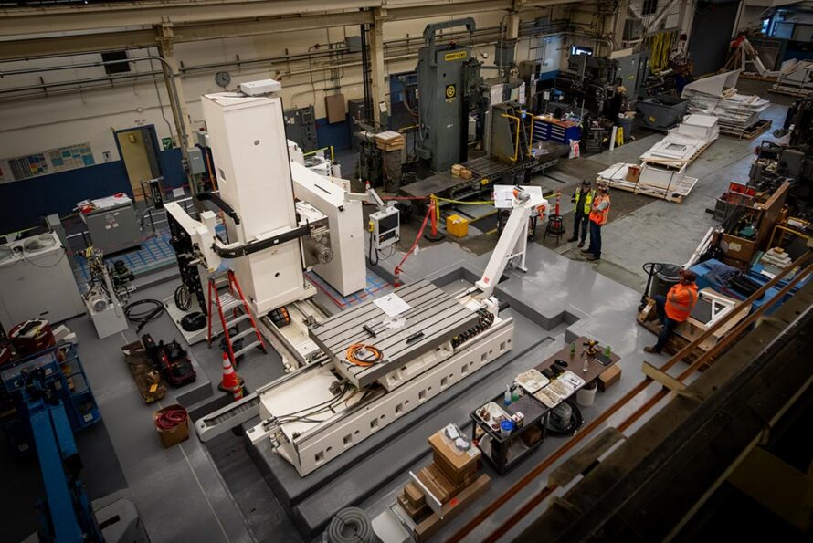Installation of the new CNC machine in the Engineering Division machine shop (B77) at Berkeley Lab. (Credit: Thor Swift, Berkeley Lab)