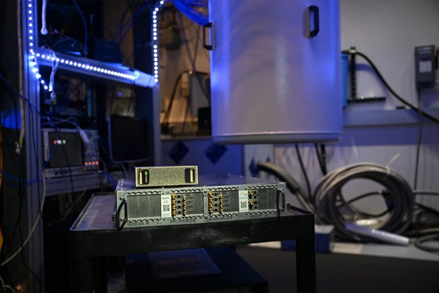 Berkeley Lab’s QubiC (Quantum bit Controller) at AQT with NVIDIA DGX Spark and NVIDIA NVQLink (Credit: Keegan Houser / UC Berkeley )